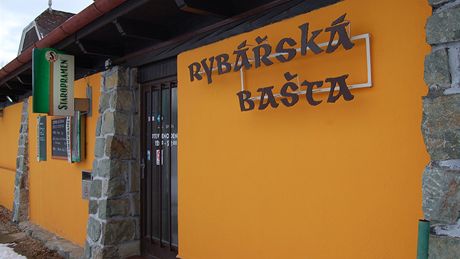 Restaurace Rybáská bata u Brnnské pehrady.