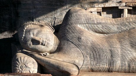 rí Lanka, leící Buddha v Polonnaruw