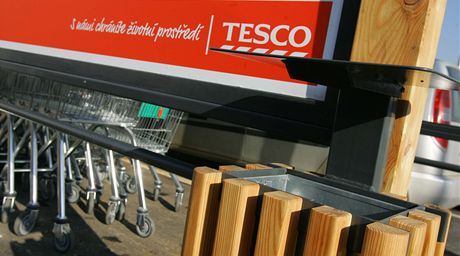 Devn hypermarket Tesco v Jaromi