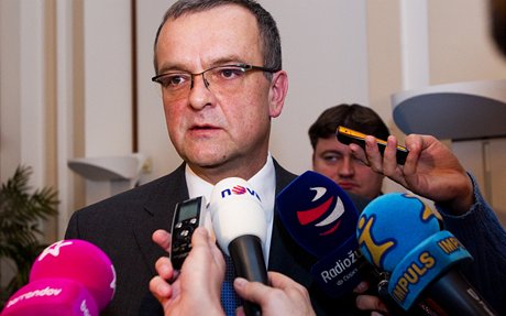 Ministr Kalousek na tiskové konferenci ke kauze ProMoPro