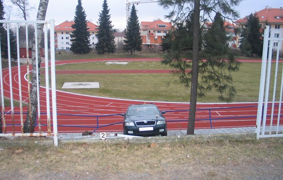 V Humpolci havarovala v nedli rno patn zabrzdn koda Octavia