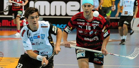 Petr Praák (Chodov - vlevo), Milan Garar (Steovice)