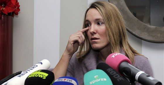 Justine Heninová bude pomáhat Ukrajince Elin Svitolinové.