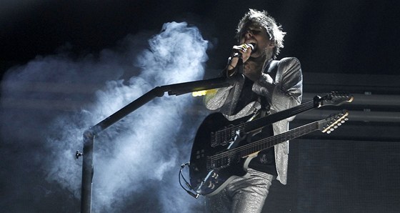 Grammy za rok 2010 - Matthew Bellamy a Muse (Los Angeles, 13. února 2011)