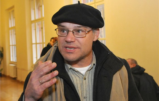 Duan Dvoák u brnnského krajského soudu, kam se on i státní zástupce odvolali proti rozsudku Okresního soudu v Prostjov. Ten mu trest sníil na 28 msíc.