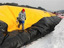 Bigairbag v lyaskm arelu v Karolnce.