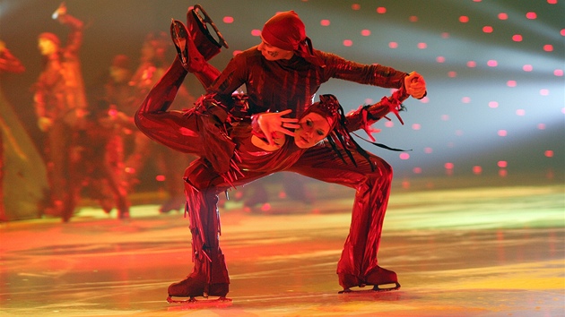 Krasobluslaská show Cirque der Glace v Brn.