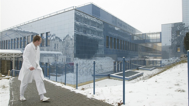 Budova chirurgického centra olomoucké fakultní nemocnice. Budova chirurgického centra olomoucké fakultní nemocnice.