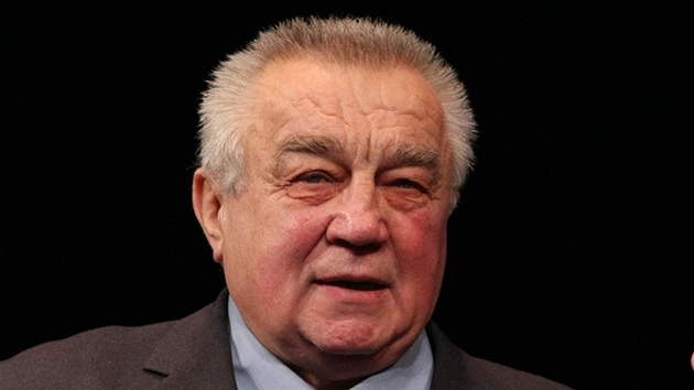 Bývalý boxer a trenér Alexander Bögi. Bývalý boxer a trenér Alexander Bögi.