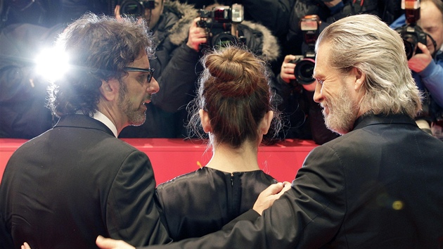 Berlinale 2011 - aktéi a autor úvodního snímku Opravdová kurá zezadu 