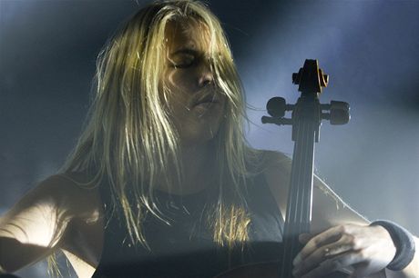 Po tech letech zahrla v plzesk Mstsk hale na Slovanech finsk skupina Apocalyptica