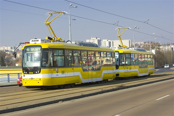 Prodlouení tramvajové linky íslo 4 z dosavadní konené u Borského parku uleví pedevím autobusové lince 30. 