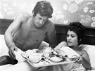 Annie Girardotov a Jean Paul Belmondo ve filmu Mu, kter se mi lb (1969)