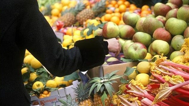 Borough Market je nejstarím trhem s jídlem v Londýn a chcete-li si na nj zajít, vystupte na zastávce metra London Bridge.