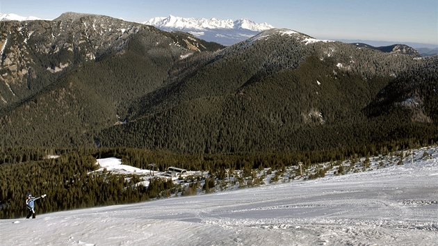 Pohled z Chopku na Vysoké Tatry