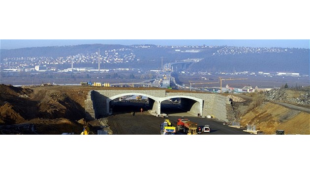 Pohled na Praský okruh u stavby 513 - Cholupnického tunelu