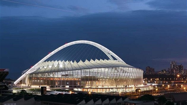 Noní pohled na stadion Mosese Mabhidy 