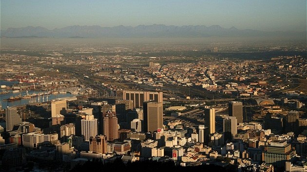Jihoafrická republika, centrum Kapského Msta  v zapadajícím slunci