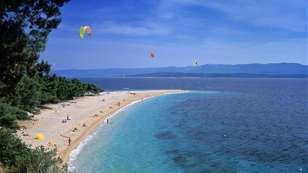 Chorvatsko. Ostrov Bra, plá Zlatni Rat