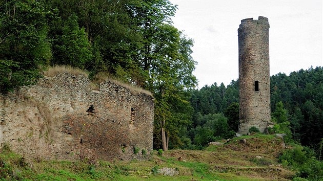 Podhradí, hrad Neuberg