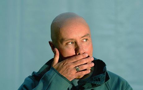 Irvine Welsh