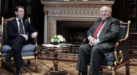 Michail Gorbaov slaví osmdesátiny. (2. bezna 2011)