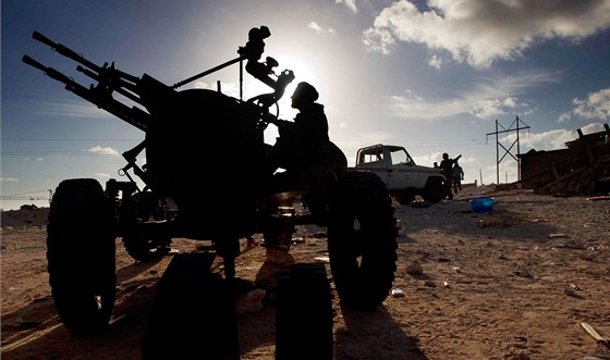 Libyjské zbran by te mly podpoit pád dalího arabského hegemona. Ilustraní