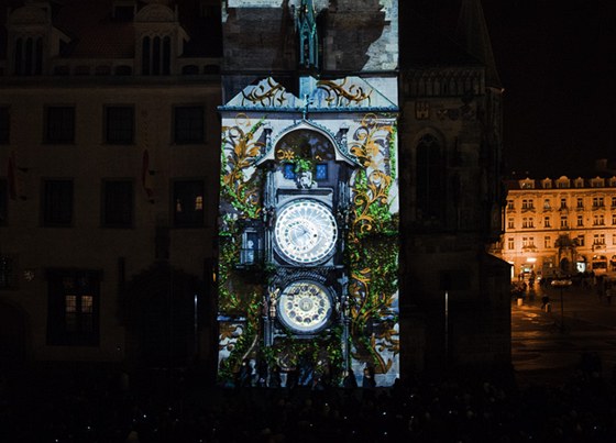 íjnová projekce na Staromstský orloj