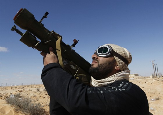 Ze libyjských zbrojních sklad zmizely bhem války tuny zbraní vetn penosných protiletadlových stel