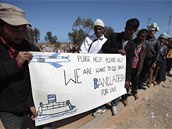 Na libyjsko-tunisk hranici ekaj tisce uprchlk (3. bezna 2011)