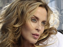 MAKE-UP KLUB: Kylie Minogue