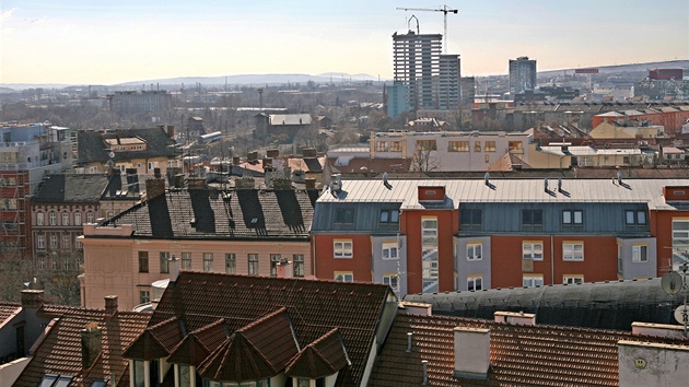 Stavba mrakodrapu Spielberk Towers poblí brnnského M paláce na Jiním centru.