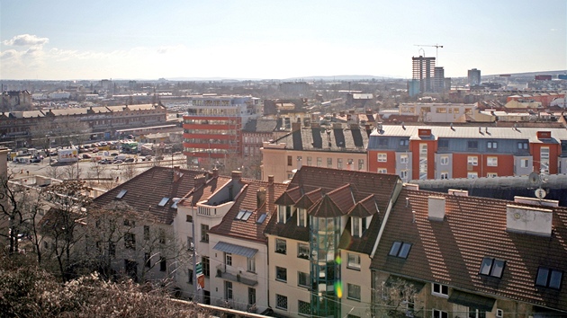 Stavba mrakodrapu Spielberk Towers poblí brnnského M paláce na Jiním centru.