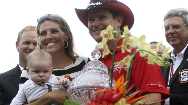 Rory Sabbatini, vítz Honda Classic 2011, s manelkou Amy.