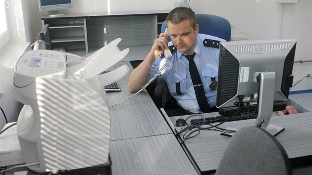 Nová policejní stanice začala sloužit ve Studené. Vznikla přestavbou bytu, který patřil k místní mateřské školce. Nová policejní stanice začala sloužit ve Studené. Vznikla přestavbou bytu, který patřil k místní mateřské školce.