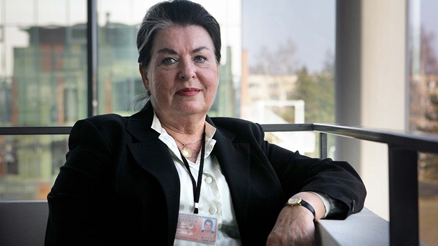 Nová rektorka Jihočeské univerzity Magdalena Hrabánková. Nová rektorka Jihočeské univerzity Magdalena Hrabánková.