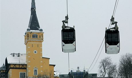 Lanovka na Vtrui. (7. prosince 2010)