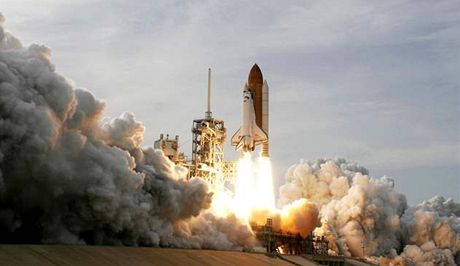 Start raketoplánu Endeavour (16. ervence 2009)