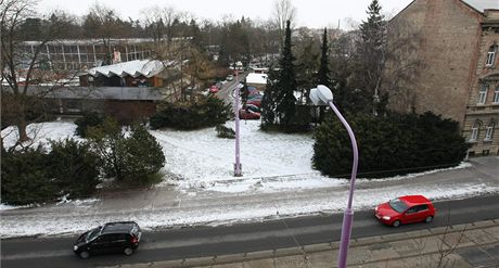 Olomouck Vstavit Flora v okol pavilonu A a samotn pavilon, kter pochz z poloviny edestch let minulho stolet, projdou rekonstrukc. Zatm slep Zamenhofova ulice (na snmku) se pi n propoj s Wolkerovou.