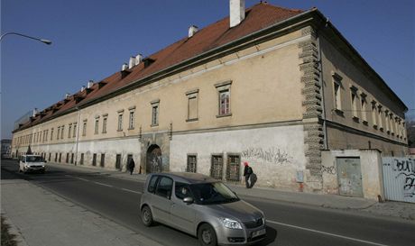 Olomouck Staromstsk kasrna ve Studentsk ulici ped obnovou.