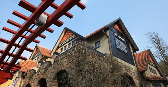 Jurkoviova vila v aboveskách se adí mezi nejvýznamnjí brnnské stavby. První zájemci se do ní po velké rekonstrukci podívají 1. dubna.