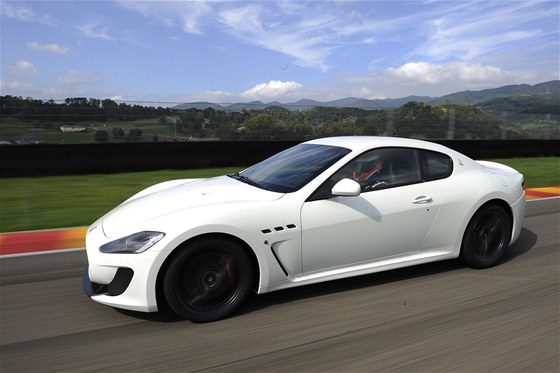 Maserati GranTurismo MC Stradale 