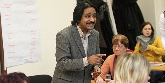 Kumar Vishwanathan ze sdruení Vzájemné souití na veejném slyení v Ostrav.