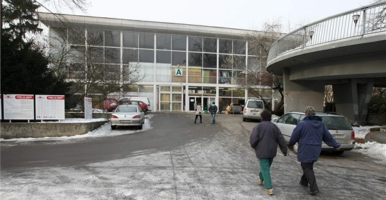 Nad opravou olomouckého výstavit a legendárního pavilonu A visí otazník.