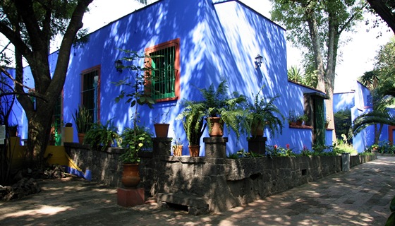 Modrý dm slavné malíky Fridy Kahlo navtíví ron 300 tisíc turist.