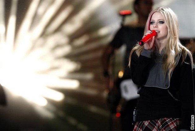 Avril Lavigne na World Music Awards Monte Carlu (4. listopadu 2007)