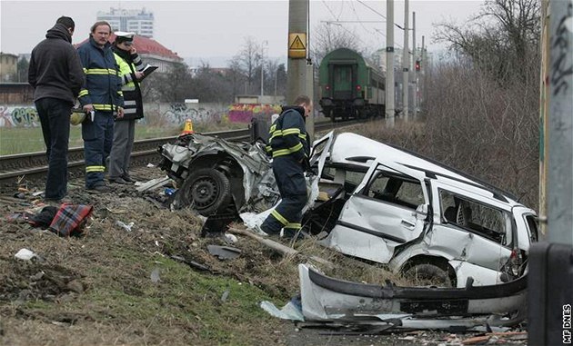 Sráka vlaku a opelu v Olomouci