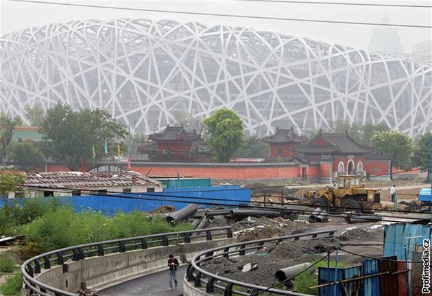 Peking ped Olympijskými hrami suuje smog