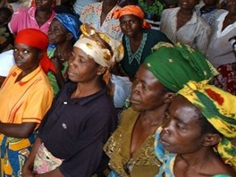 Konanky ekaj na oeten na klinice v Bukavu v provincii Jin Kivu (archivn snmek) 