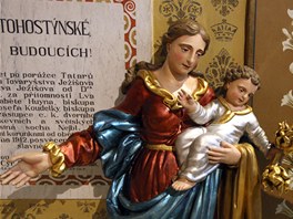 Opraven socha Panny Marie na Hostn